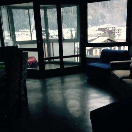 Apartment In شامونكس الغرفة الصورة